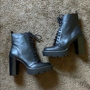 Laced up Heeled Boots
